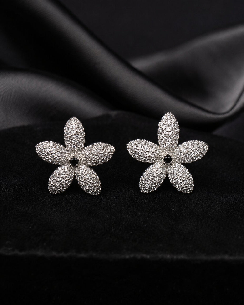 Petalia Bloom Locket & Earrings Set