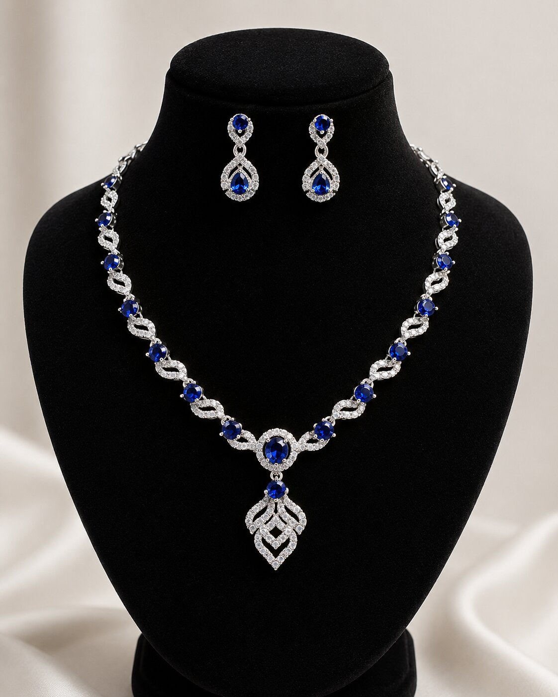 Royal Azure Statement Set