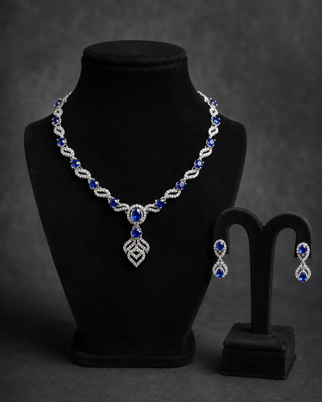 Royal Azure Statement Set