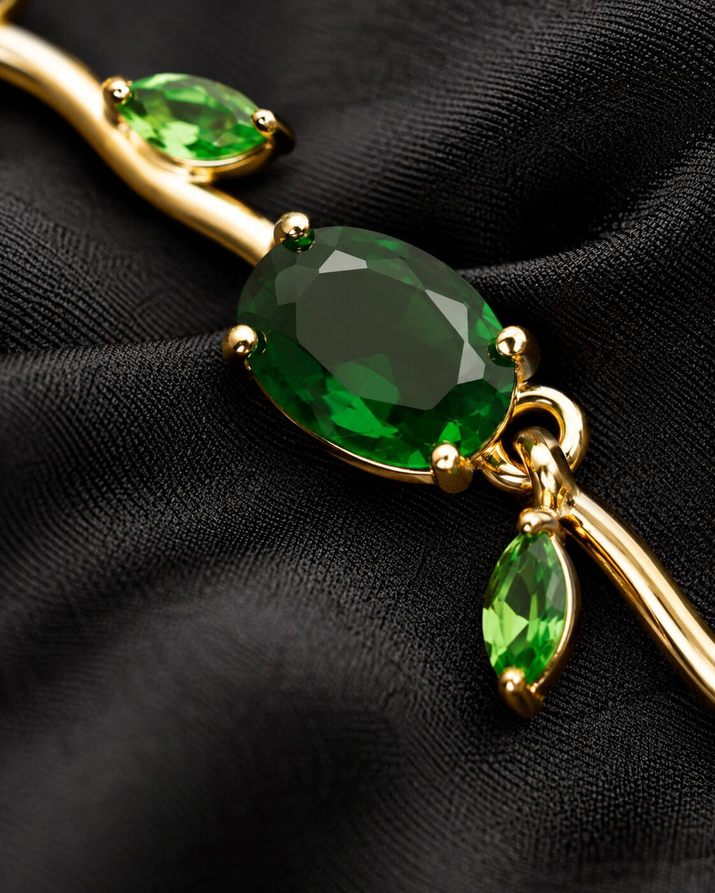 Verdant Élan Bracelet