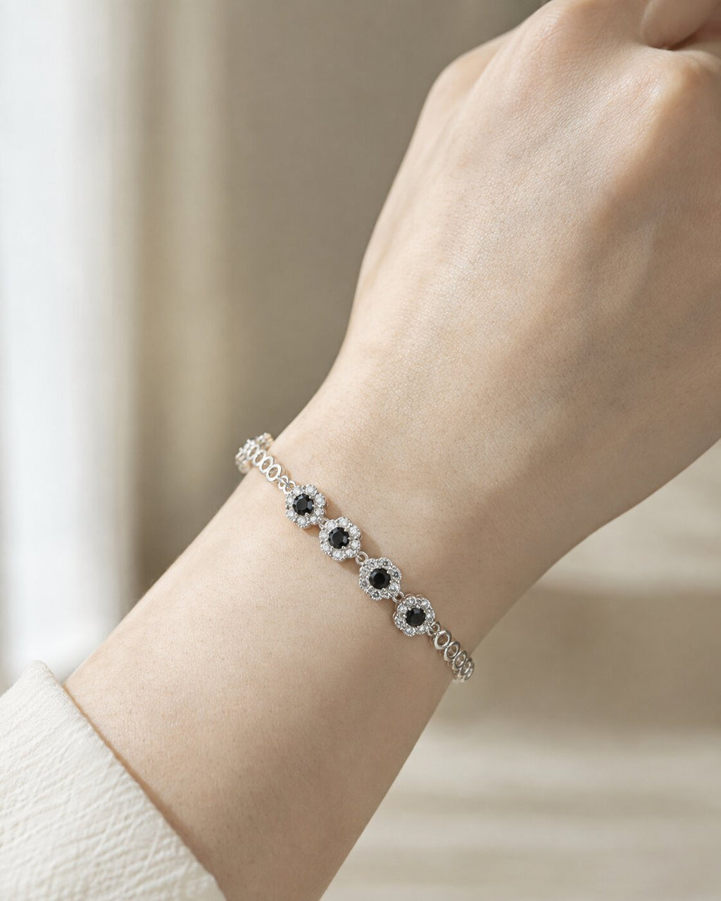 Noir Bloom Bracelet
