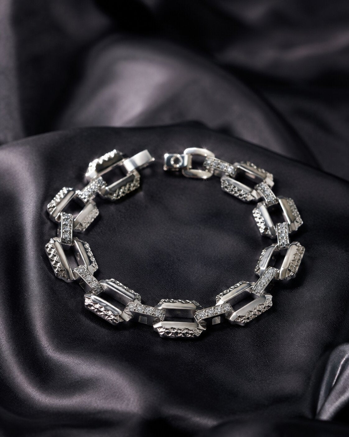 Luxe Axis Bracelet