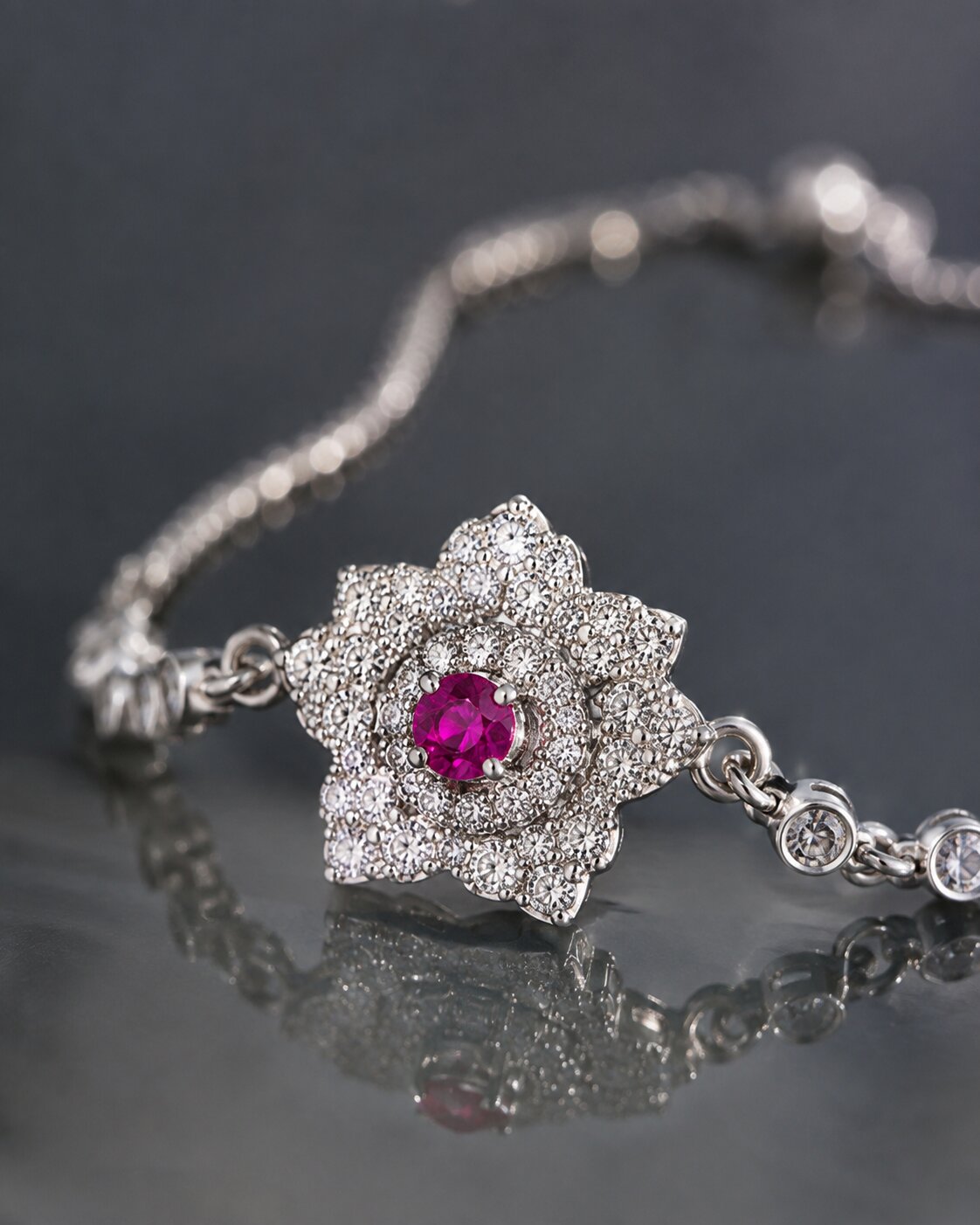 Rosé Celestia Bloom Bracelet