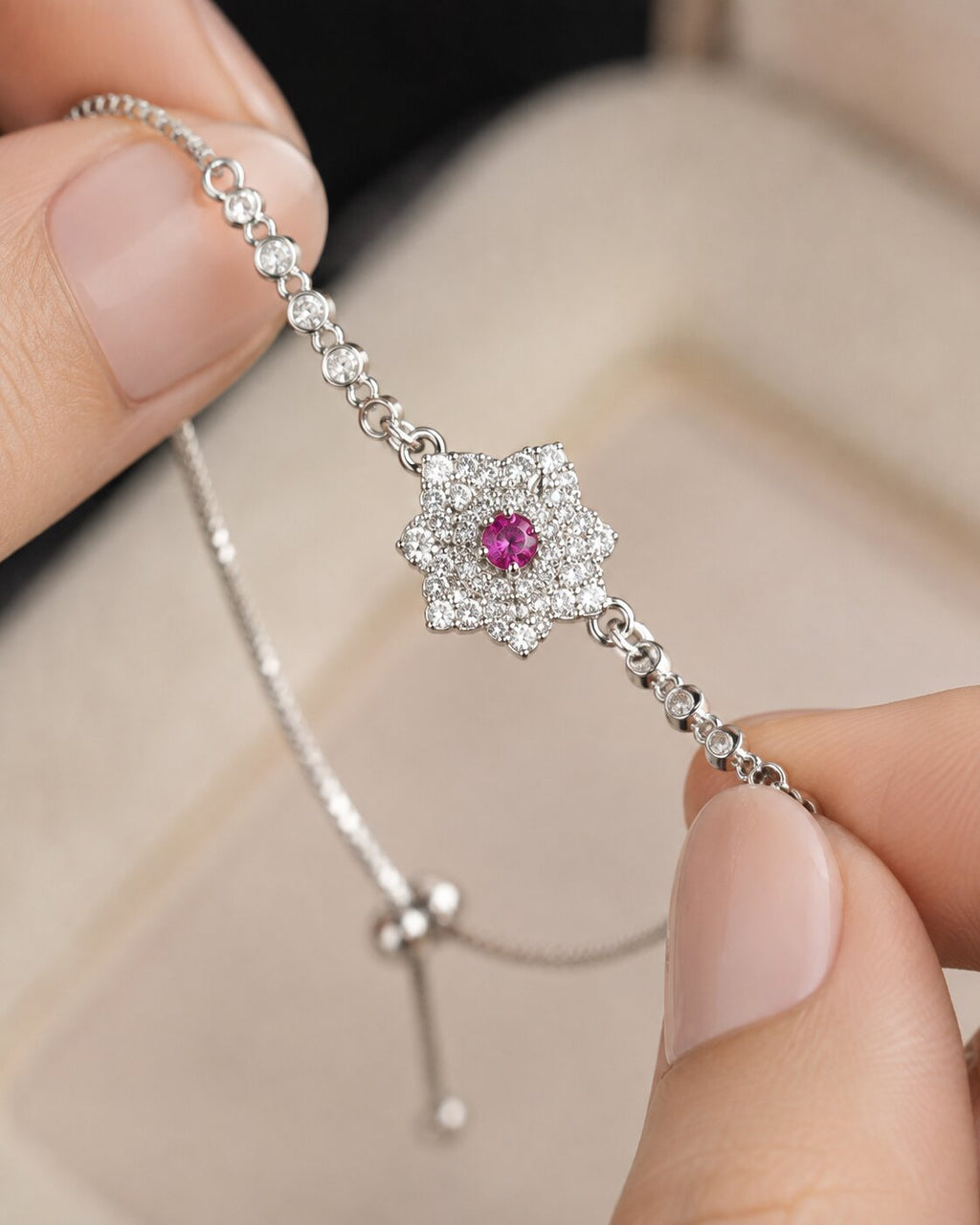 Rosé Celestia Bloom Bracelet