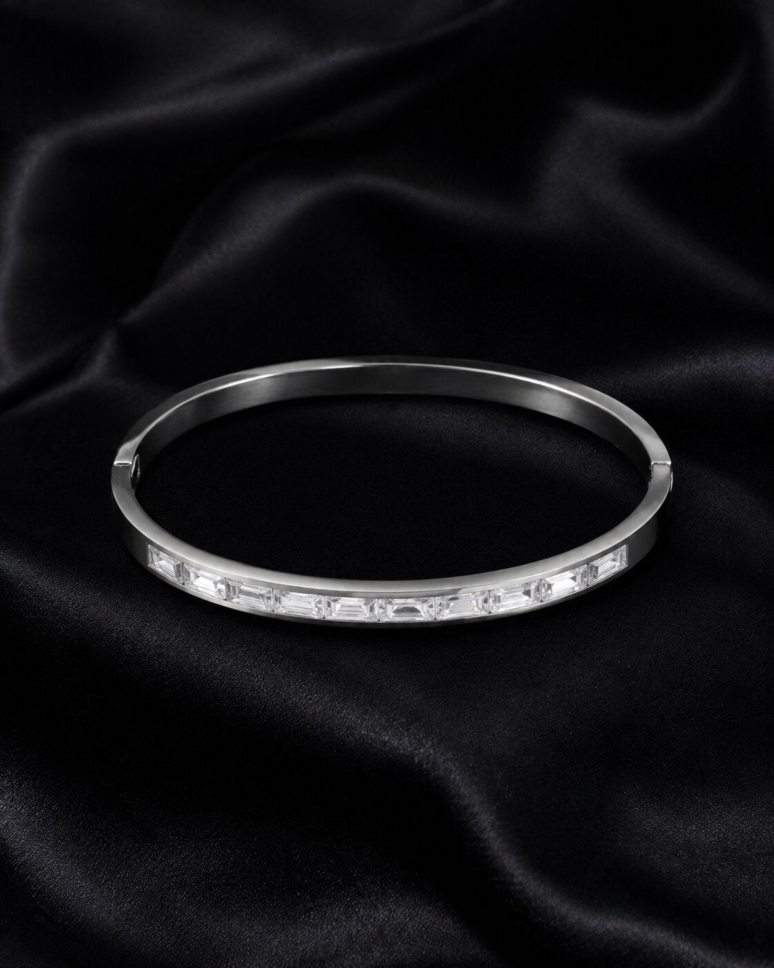 Vellora Ice Prism Baguette Bangle