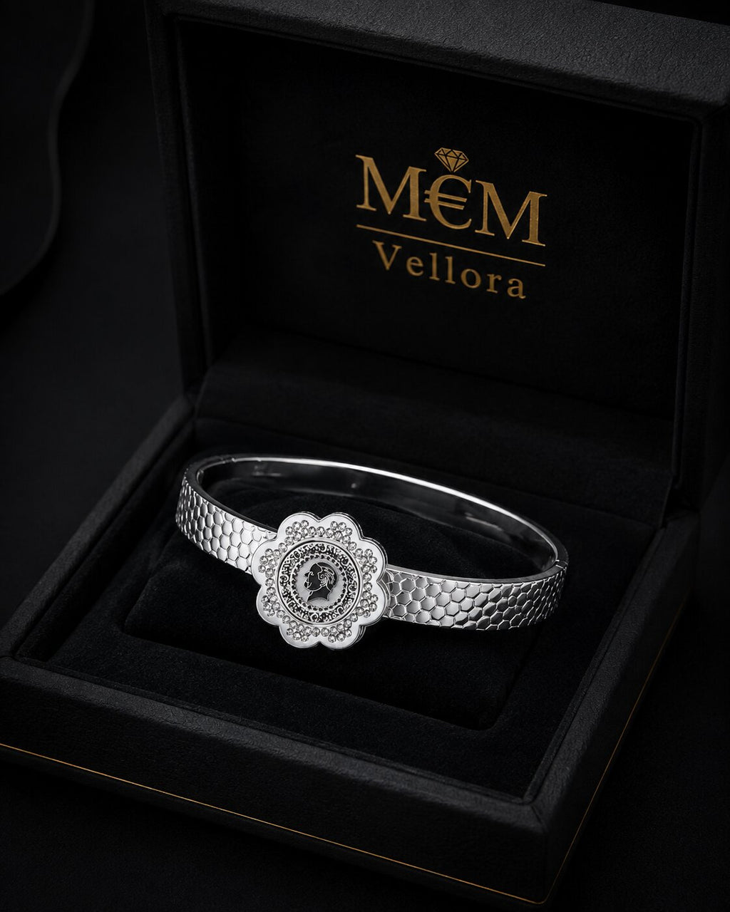 Imperial Halo Medallion Bangle