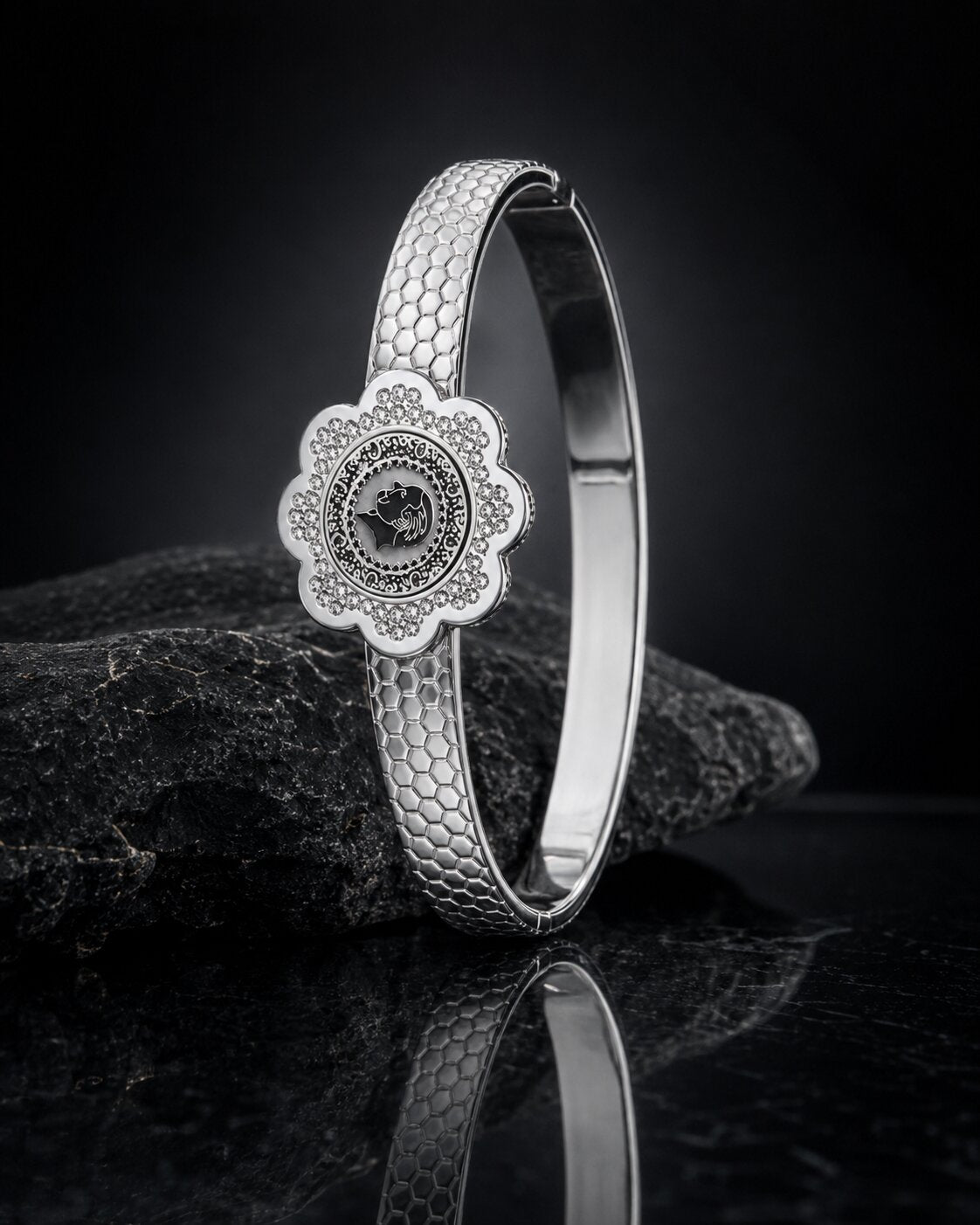 Imperial Halo Medallion Bangle