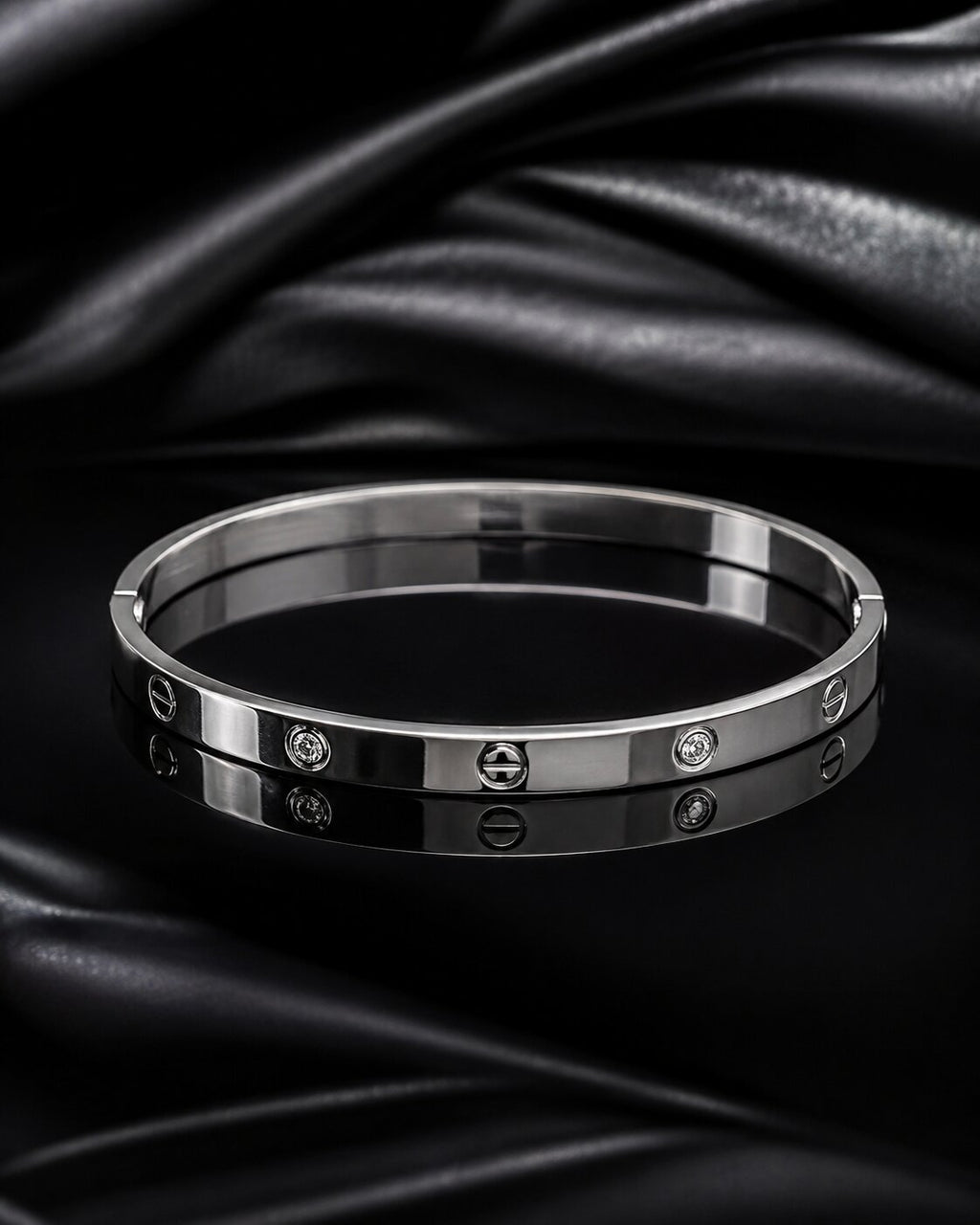 Celeste Lock Crystal Bangle