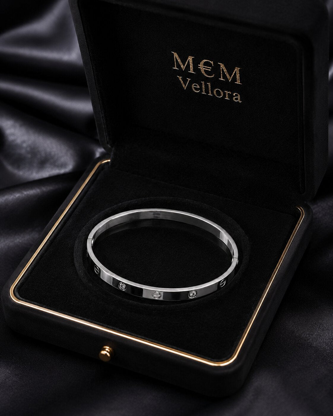 Celeste Lock Crystal Bangle