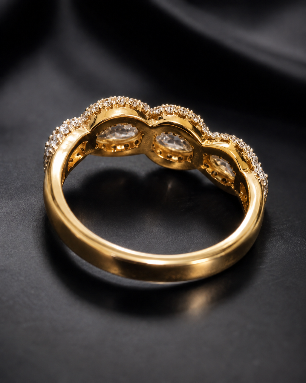 Aurelia Halo Crystal Ring