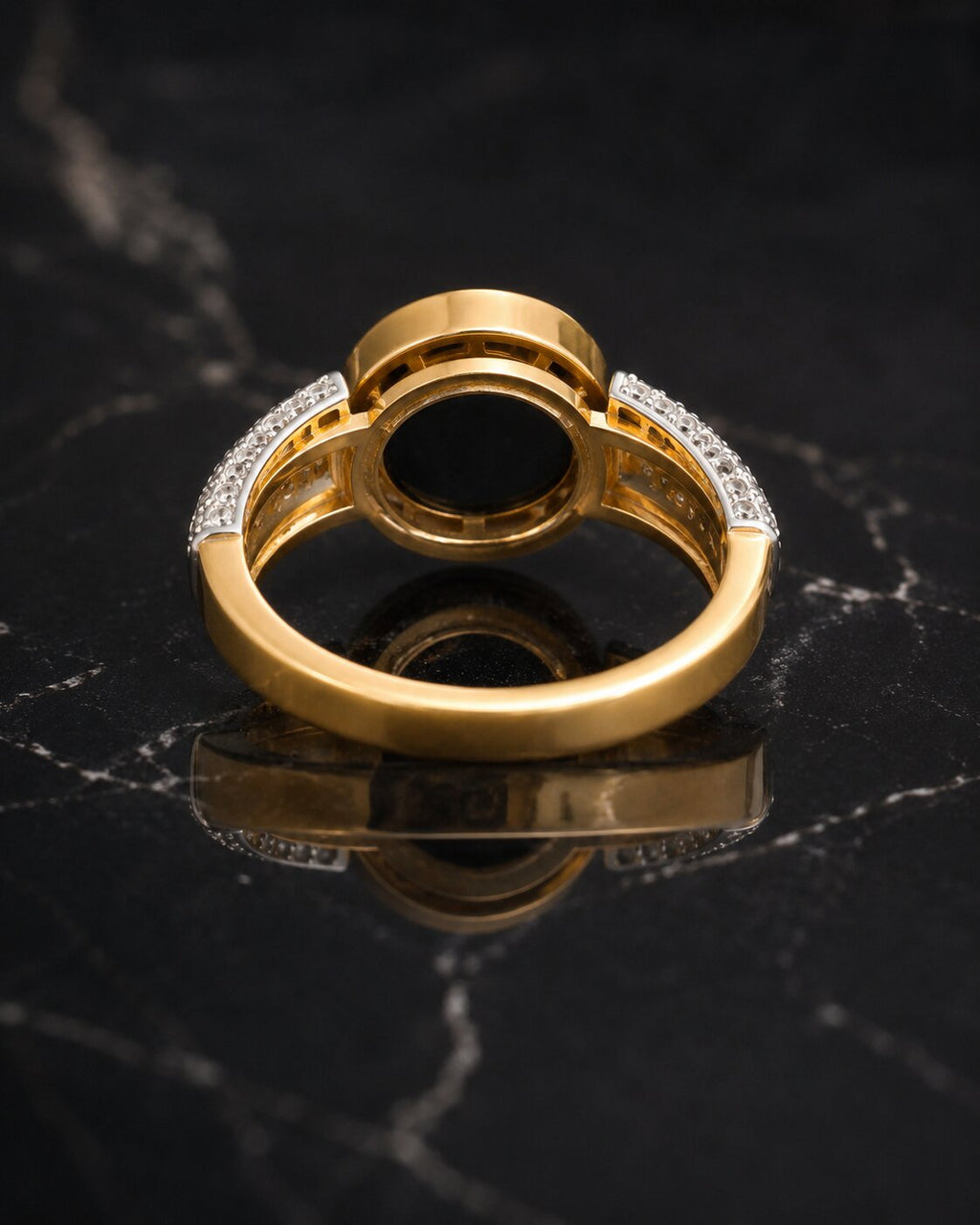 Roma Noir Statement Ring