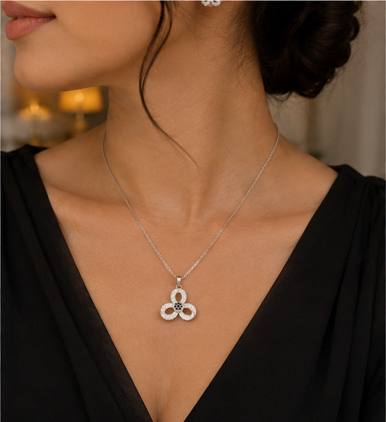 Noir Trinity Bloom Locket & Earrings Set